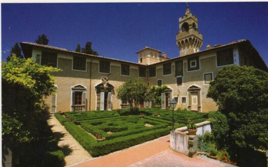 Castello Acciaioli