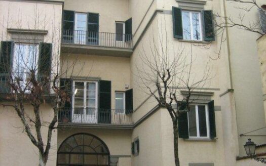 Palazzo storico ad uso ufficio o abitativo al Duomo di Firenze