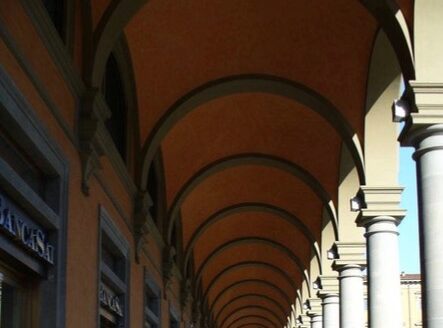 Palazzo uso commerciale, direzionale, abitativo