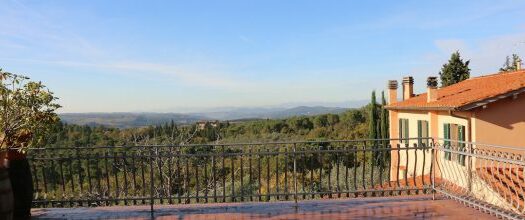 Azienda con agriturismo e vigne